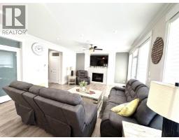 23912 Dewdney Trunk Road, Maple Ridge, BC V4R1W2 Photo 7