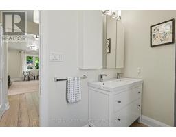 Bedroom 5 - 28 Inverleigh Drive, Toronto, ON M8Y3E3 Photo 10