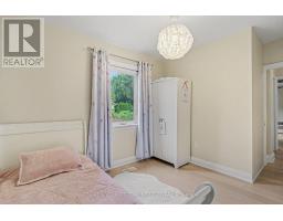 28 Inverleigh Drive, Toronto, ON M8Y3E3 Photo 13