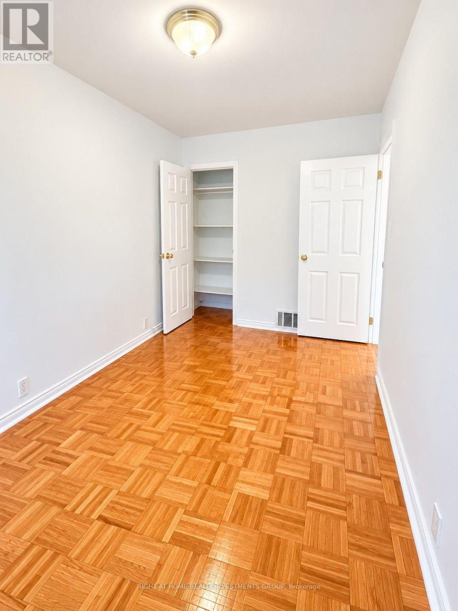 242 SILVERTHORN AVENUE - 10