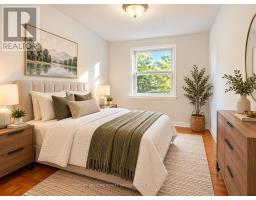 242 Silverthorn Avenue, Toronto, ON M6N3K4 Photo 11