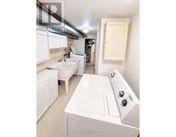 242 Silverthorn Avenue, Toronto, ON M6N3K4 Photo 16