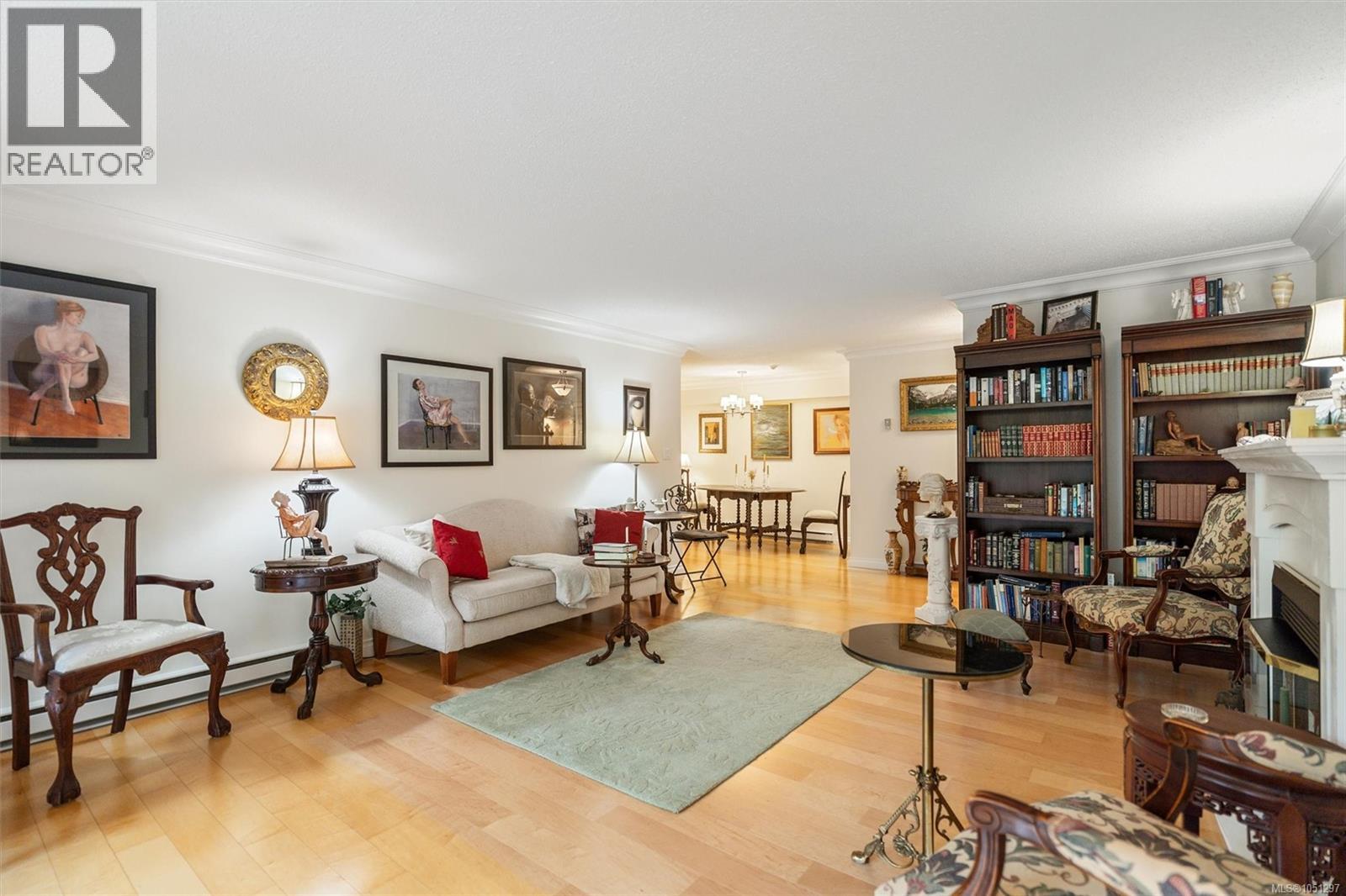 #101 280 Douglas St - 8