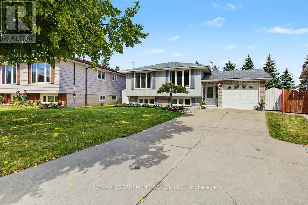 30 CATALINA DRIVE, Hamilton (Greenford) — photo 3