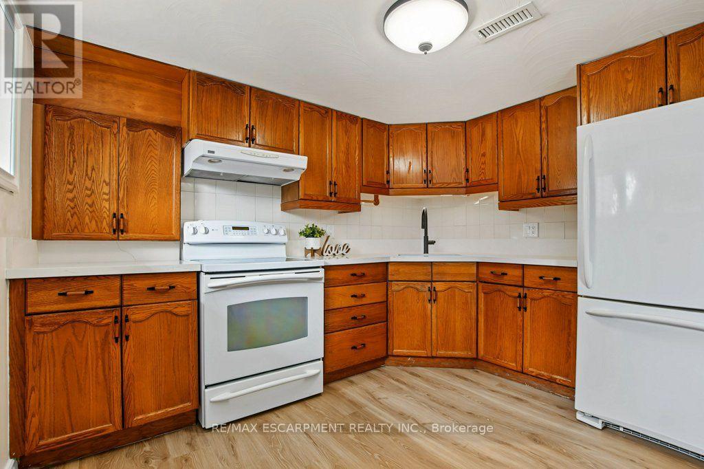 30 CATALINA Drive, Hamilton, ON photo 31