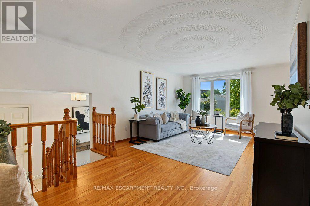 30 CATALINA DRIVE, Hamilton (Greenford) — photo 7