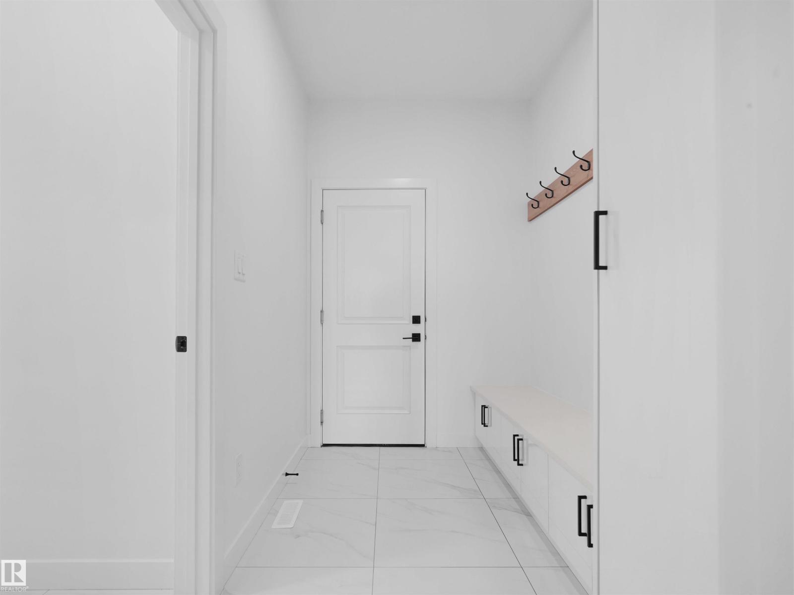 1724 19 ST NW - 11