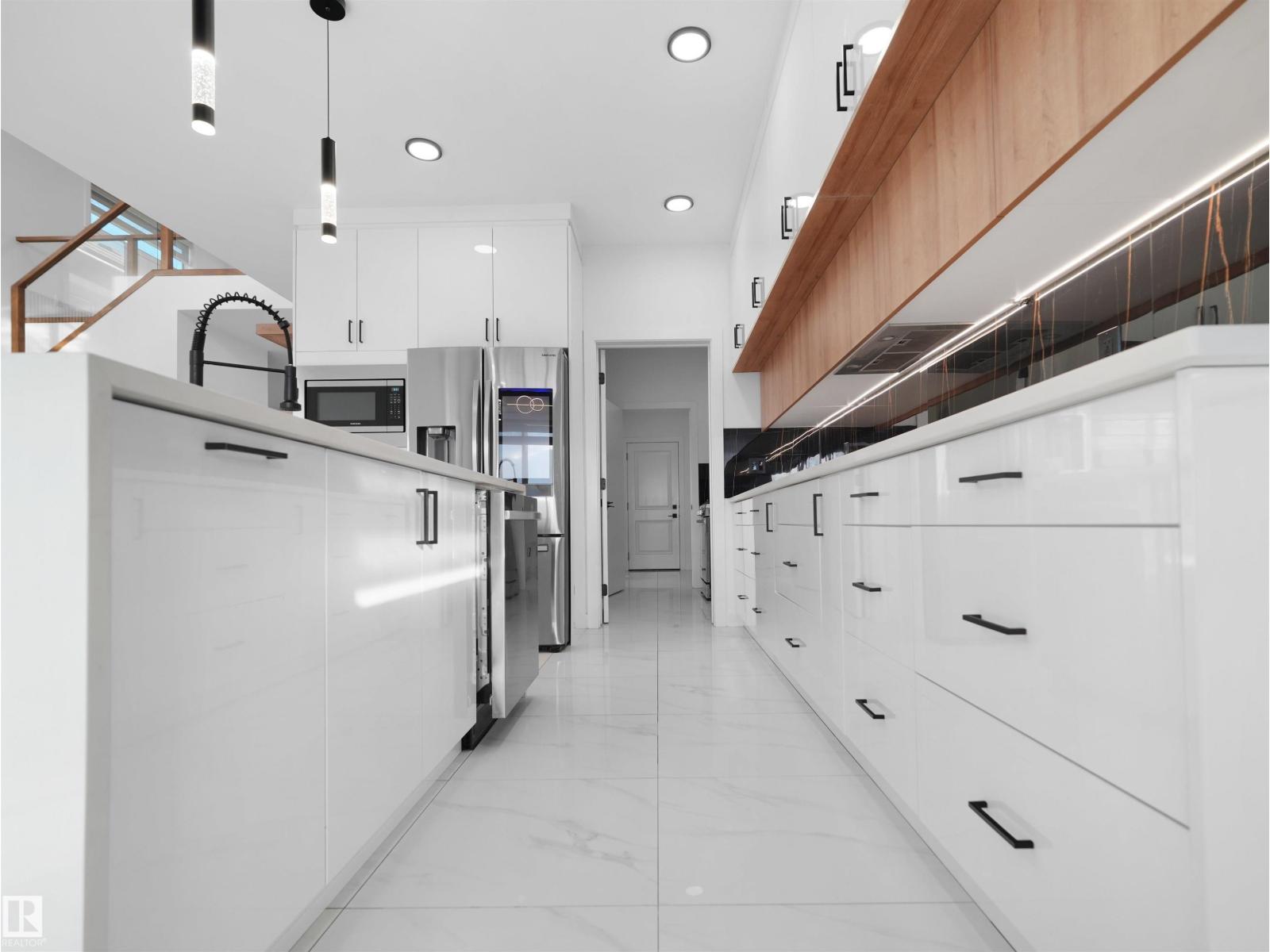 1724 19 ST NW - 22