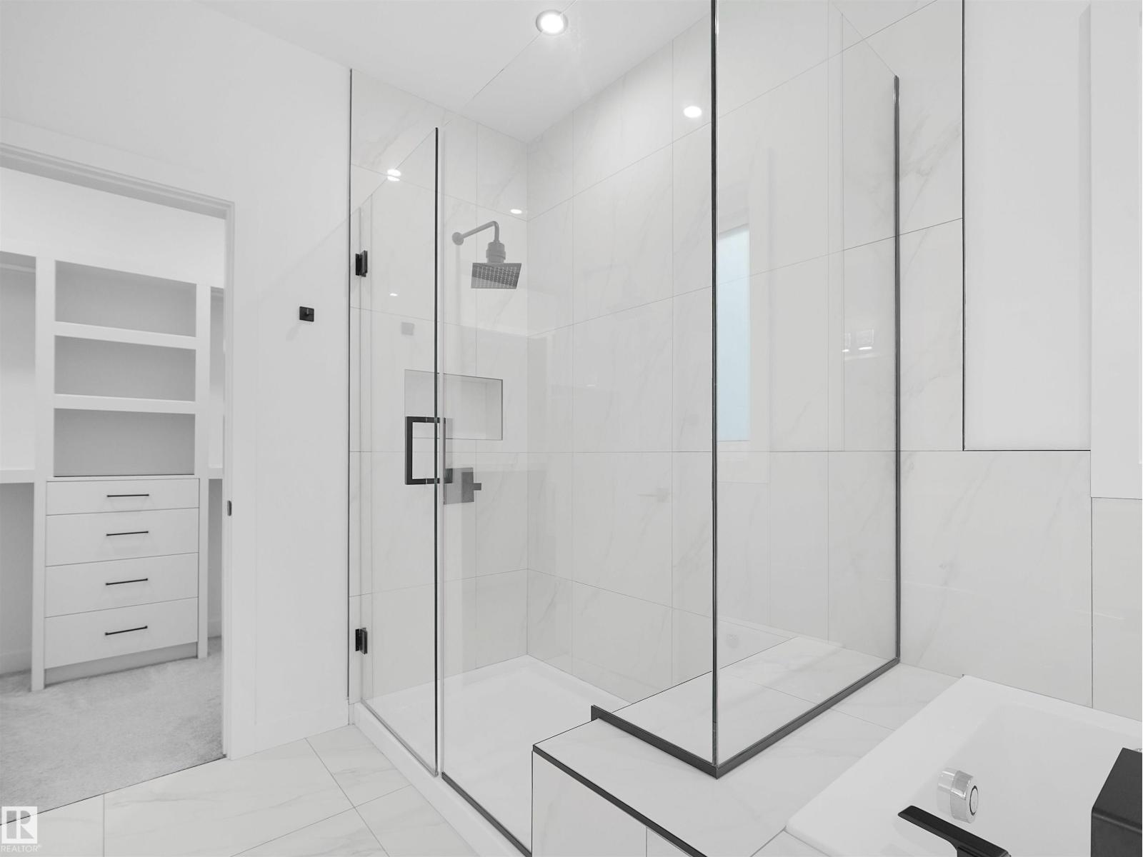 1724 19 ST NW - 45