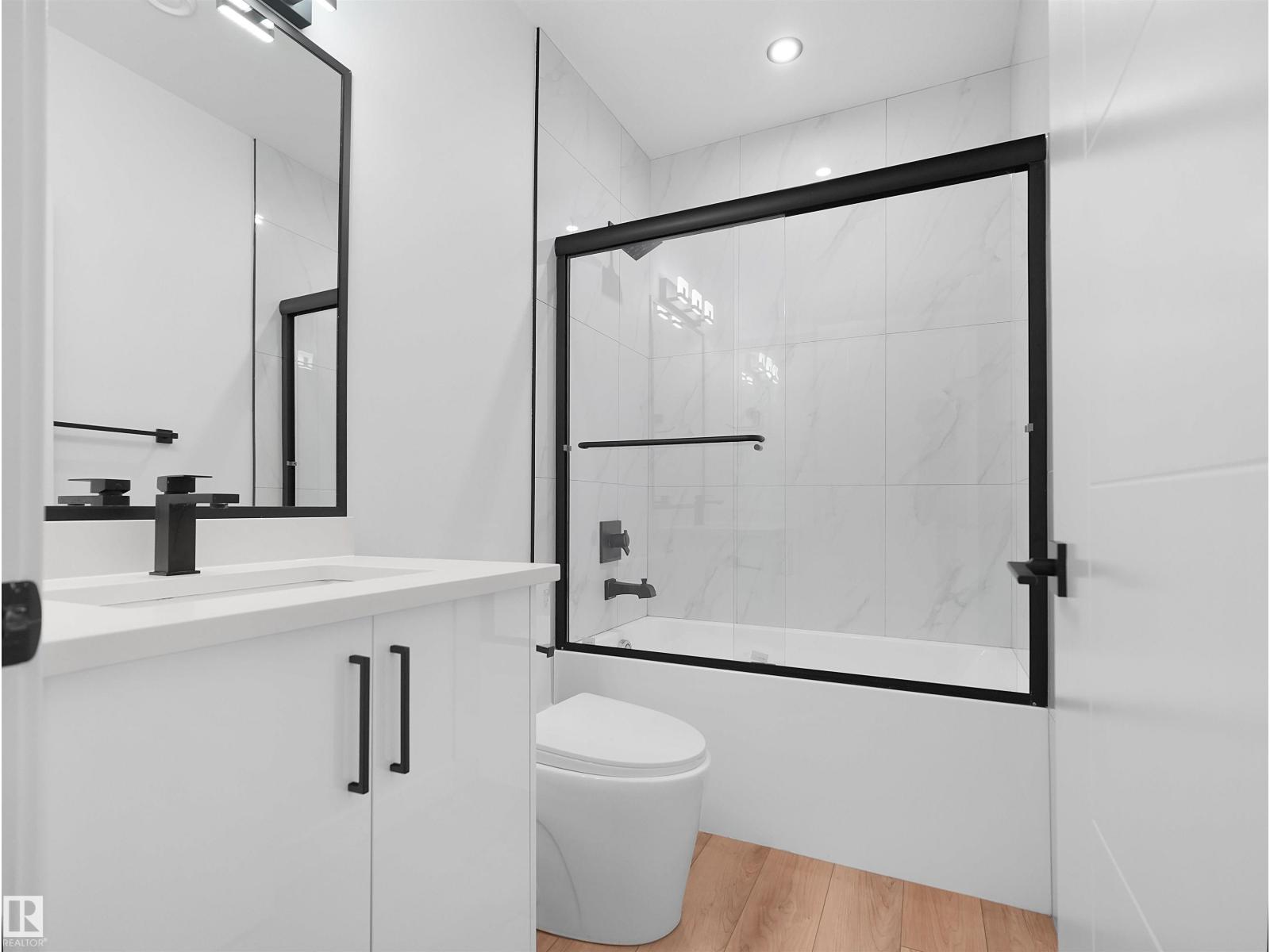 1724 19 ST NW - 60