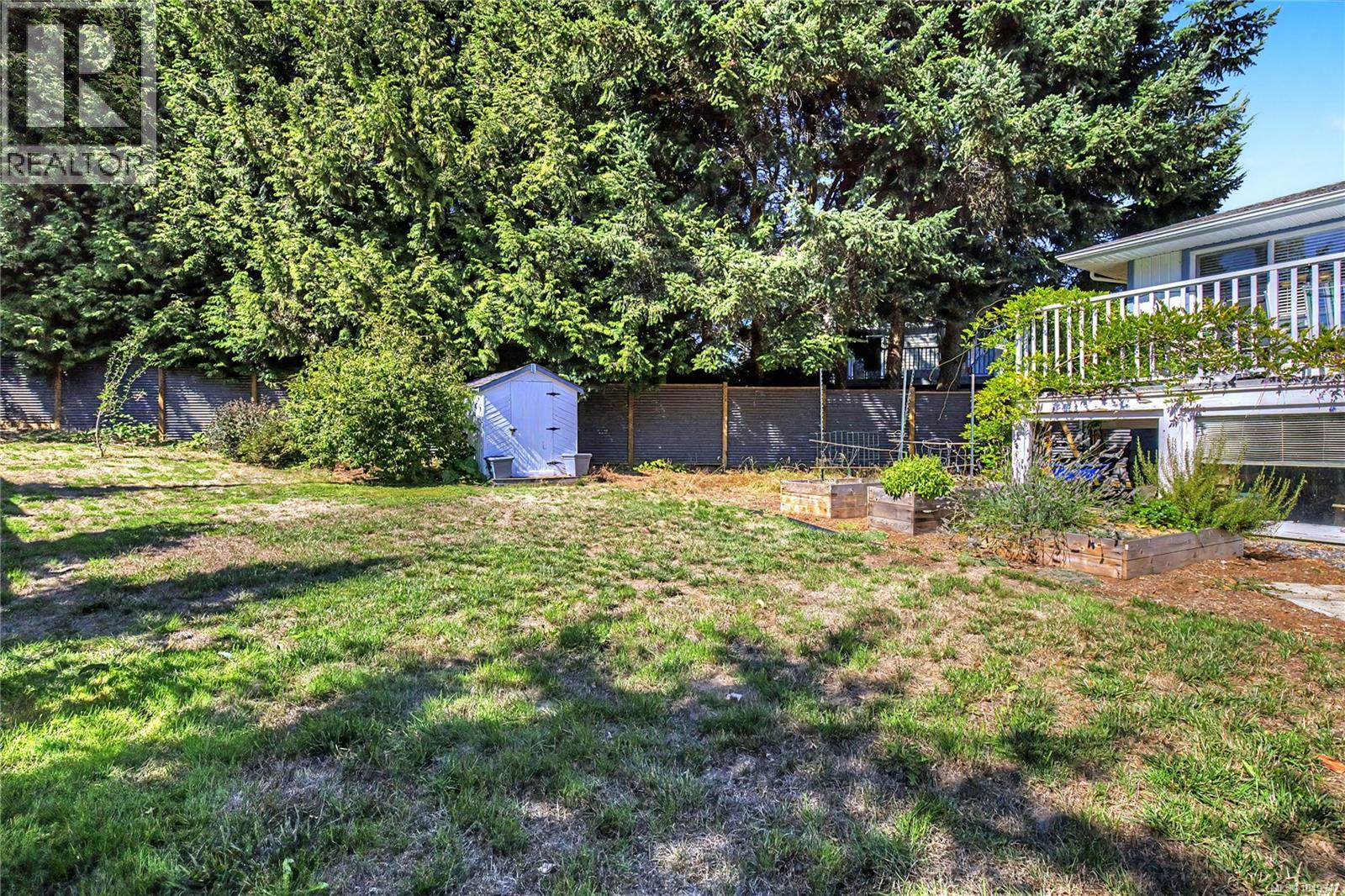 3071 Shamrock Pl - Image 36