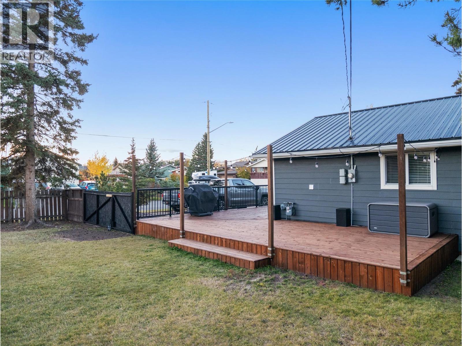 1537 115 Avenue - 31