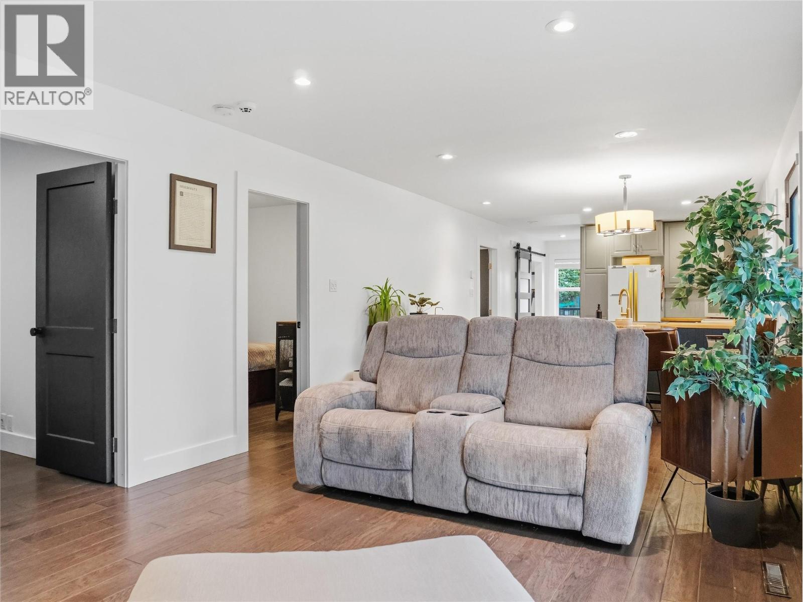 1537 115 Avenue - 14