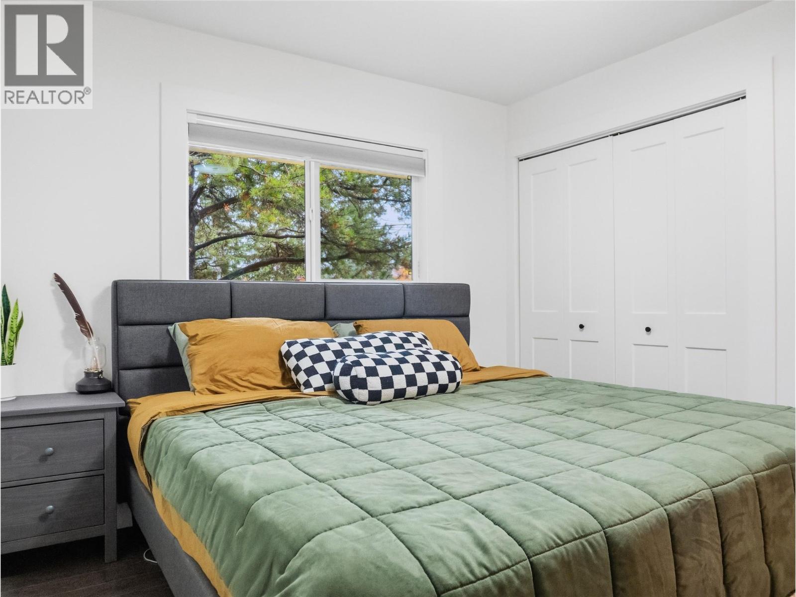 1537 115 Avenue - 16