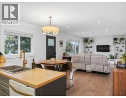 Kitchen - 1537 115 Avenue, Dawson Creek, BC V1G3C6 Photo 6