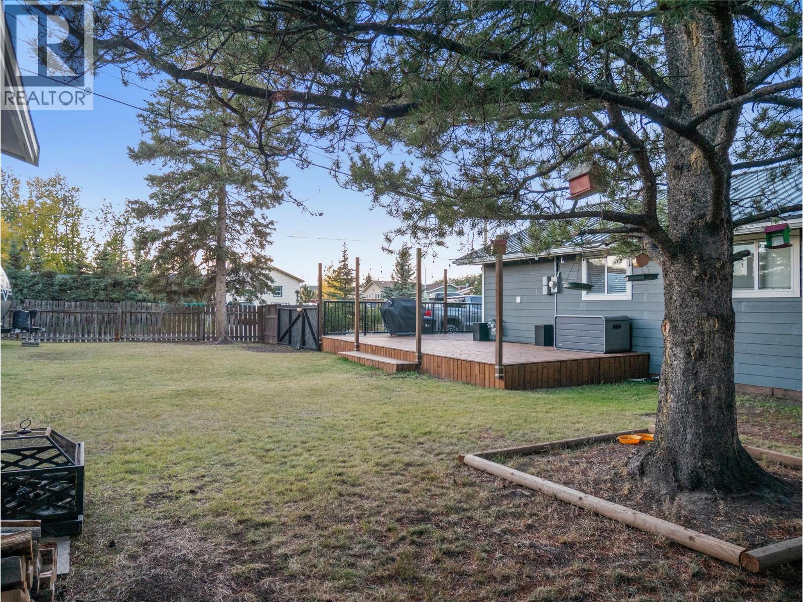 1537 115 Avenue - Image 35