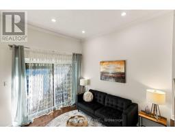 41 Carl Shepway, Toronto, ON M2J1X3 Photo 15