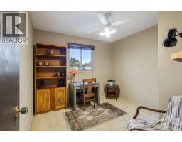 224 Pinetree Bay Ne, Calgary, AB T1Y1M1 Photo 18