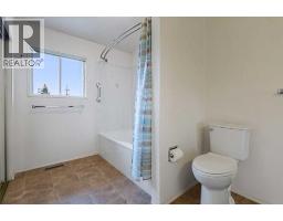 224 Pinetree Bay Ne, Calgary, AB T1Y1M1 Photo 21