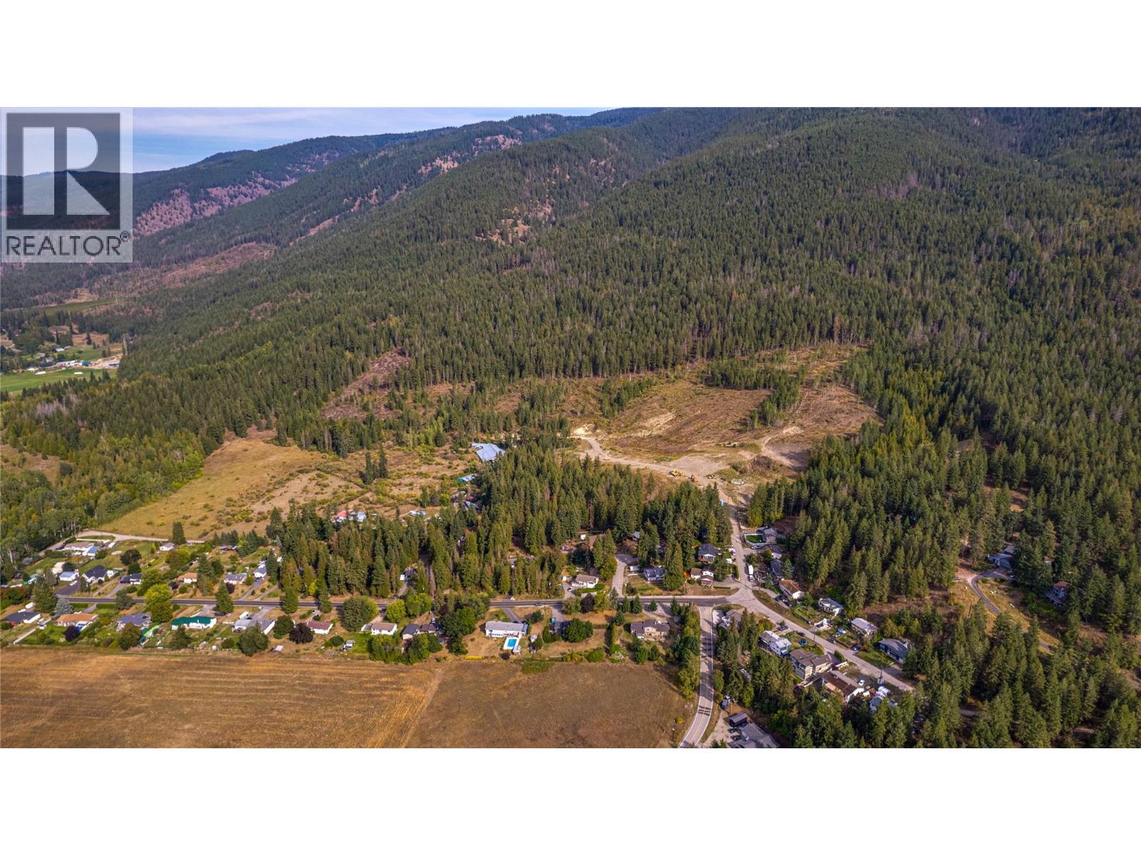 3275 Upper McLeod Road - Image 12