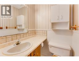 3275 Upper Mcleod Road, Spallumcheen, BC V4Y0S6 Photo 19