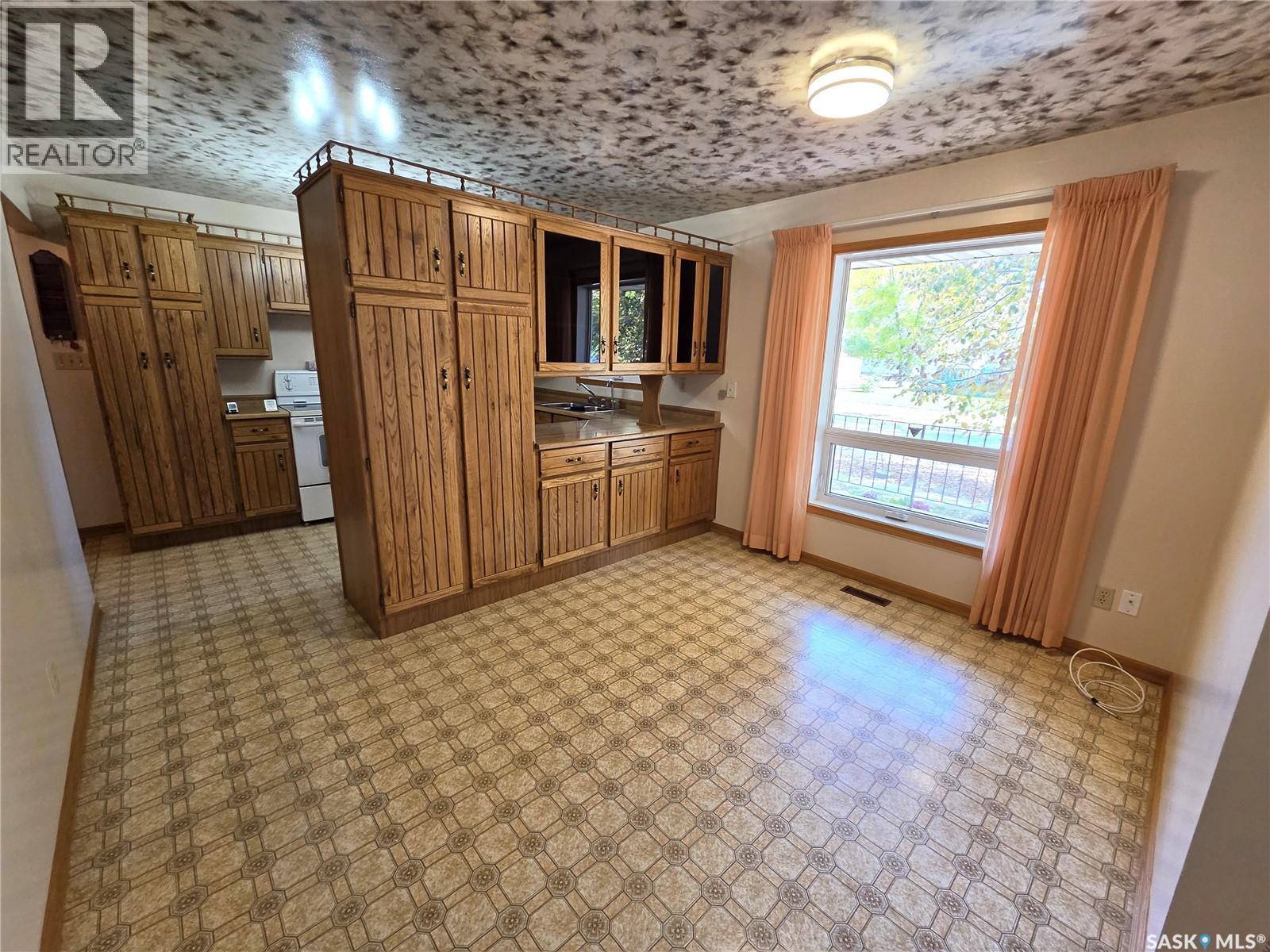 125 Mainprize STREET, Midale — photo 8