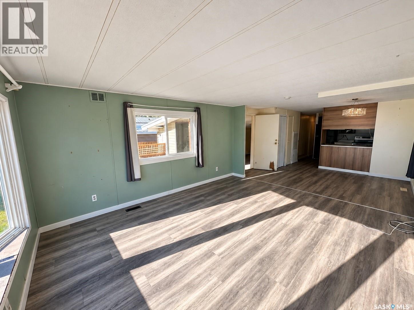 216 1524 Rayner AVENUE - Image 13