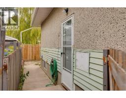 3317 37 Street SW - photo 20
