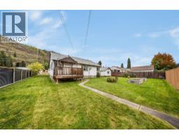 735 10th Avenue, Montrose, BC V0G1P0 Photo 39