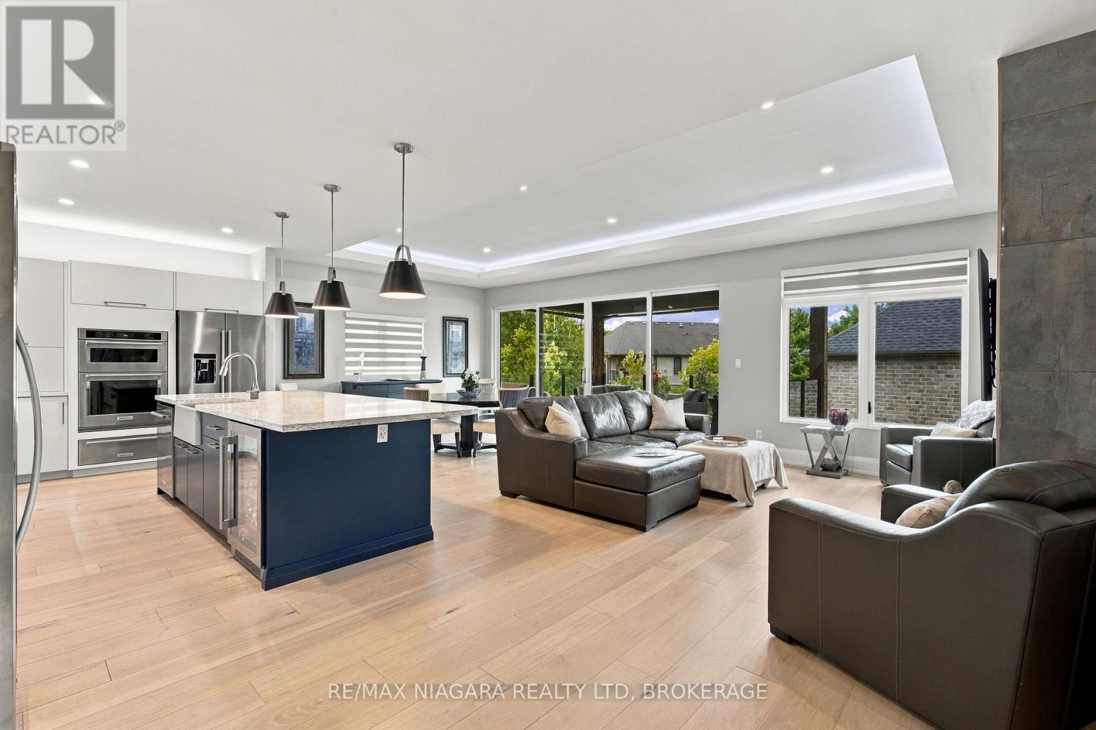 2 FEDORKOW LANE - Image 12