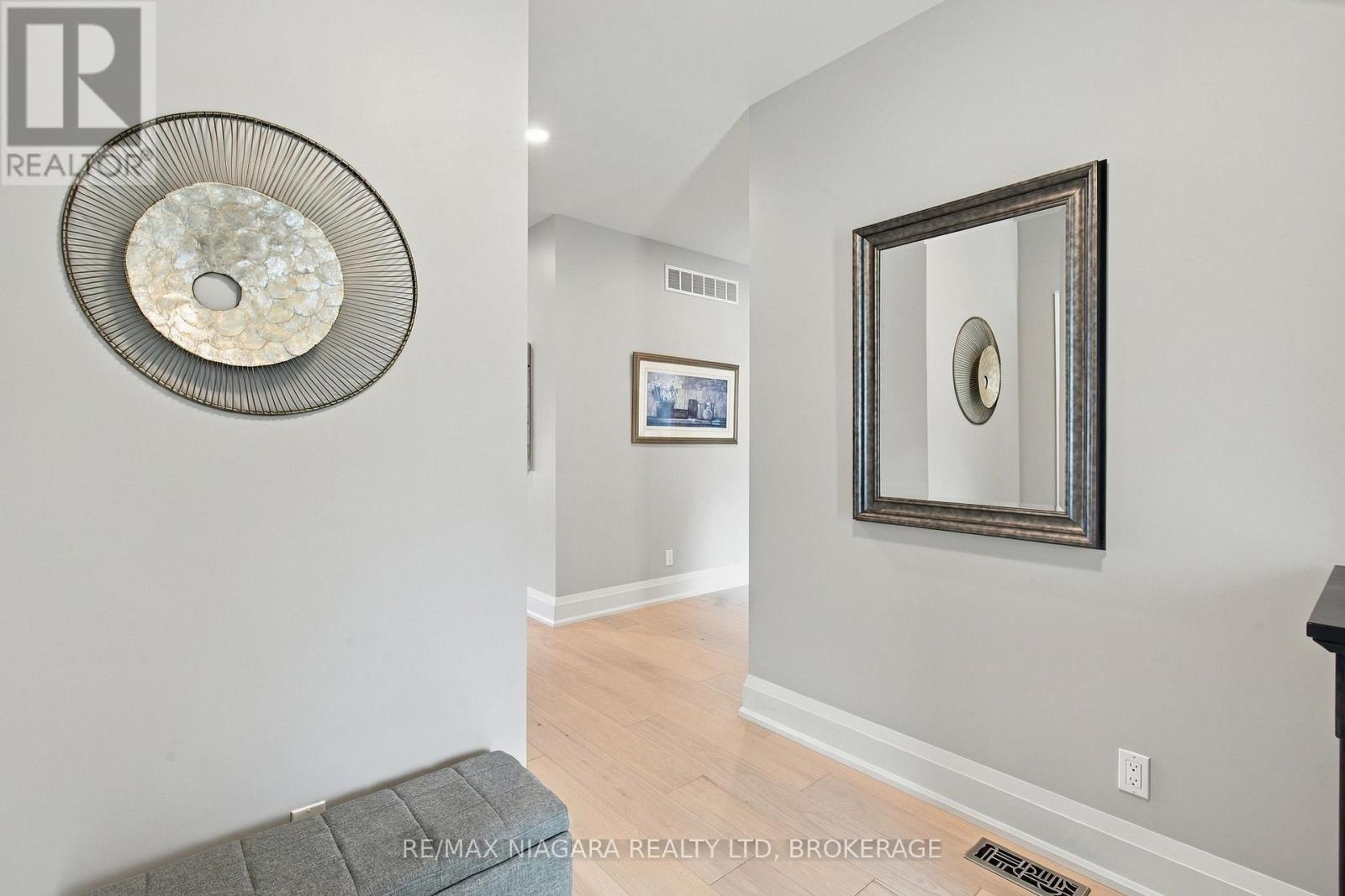 2 FEDORKOW LANE - Image 36