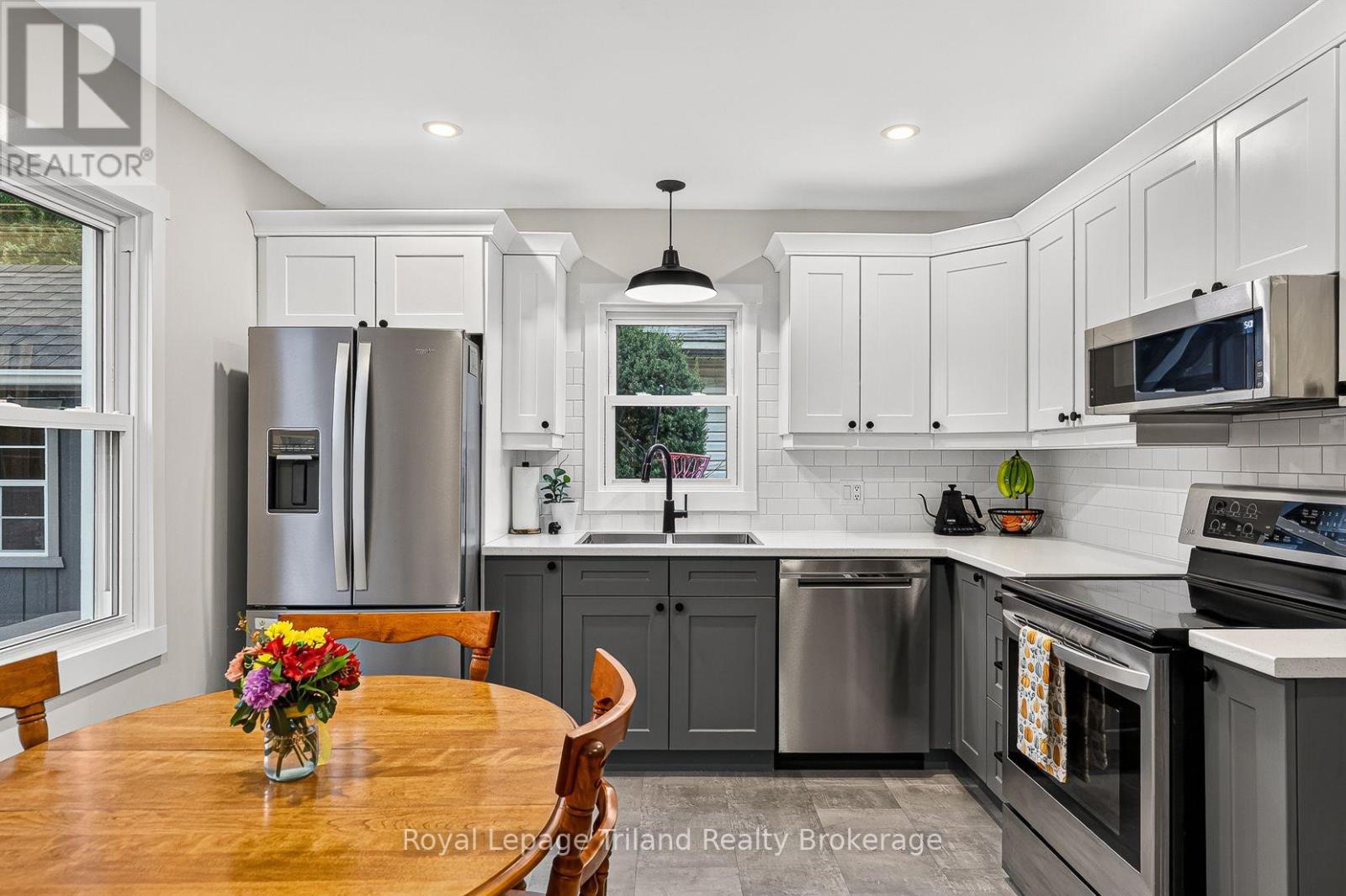 655 MILLER STREET - Image 14