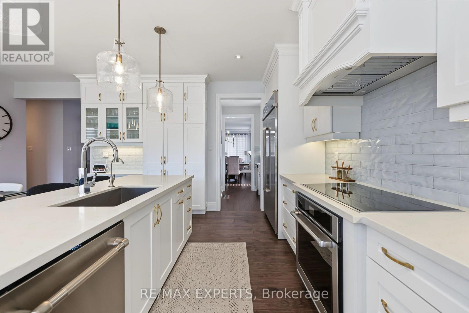 24 PIERCE PLACE - Image 19