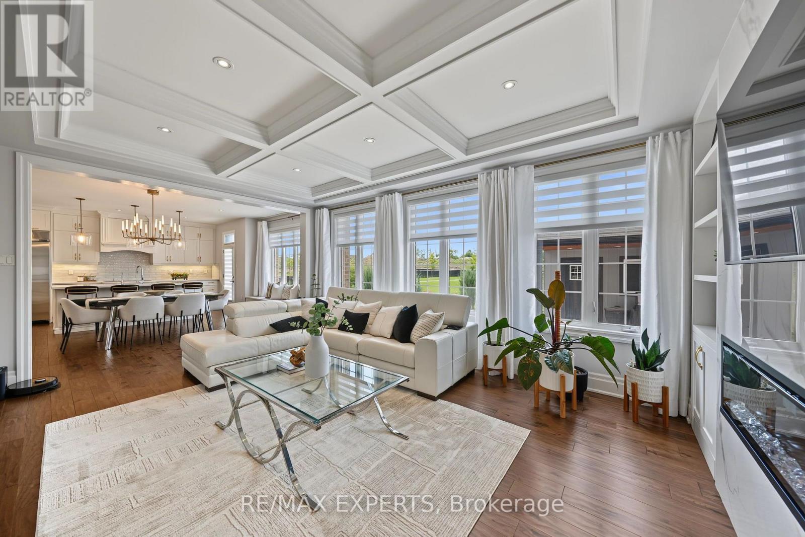 24 PIERCE PLACE - Image 26