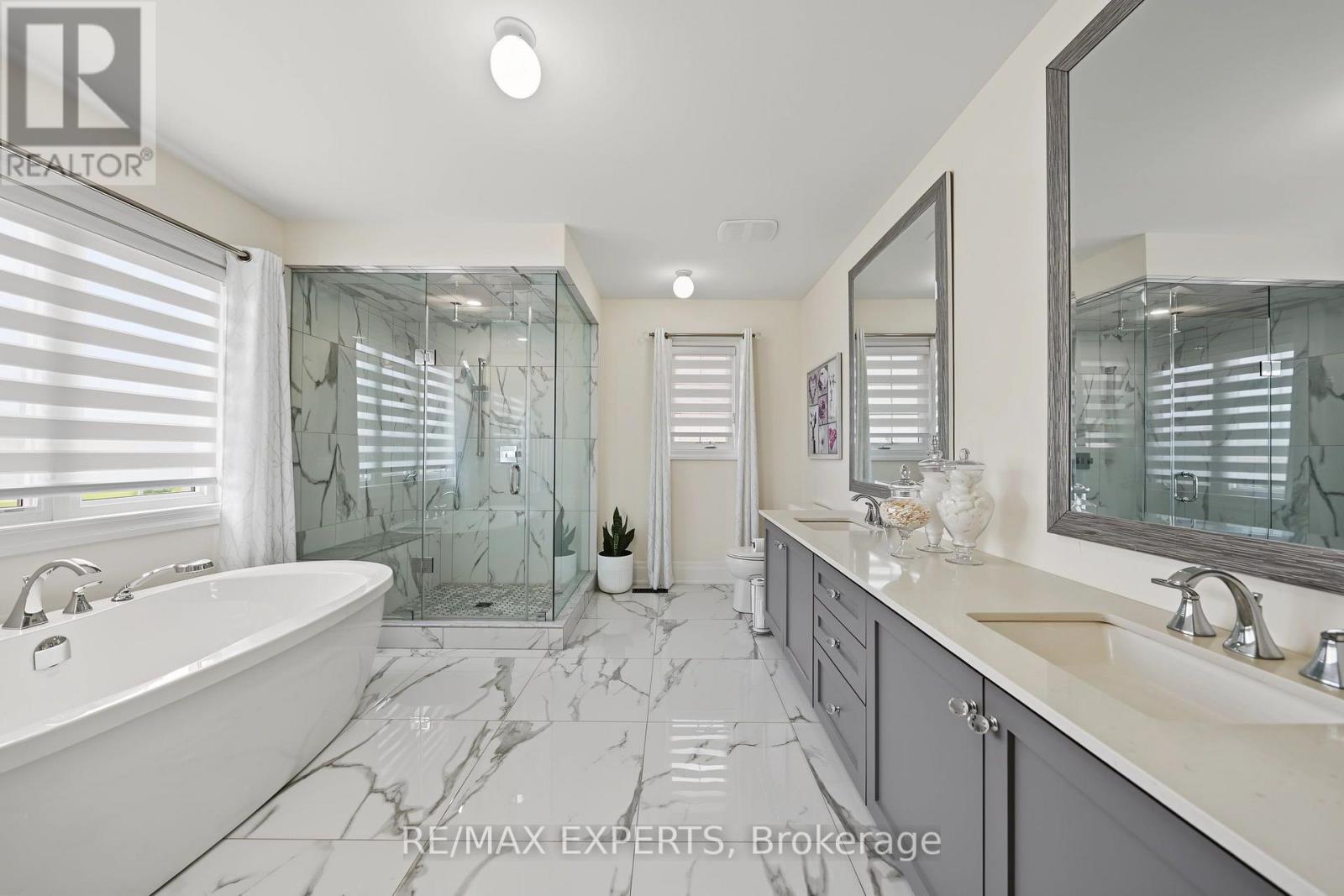 24 PIERCE PLACE - Image 32