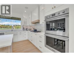 9294 Jones Flat Road, Summerland, BC V0H1Z6 Photo 18
