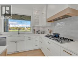 9294 Jones Flat Road, Summerland, BC V0H1Z6 Photo 16