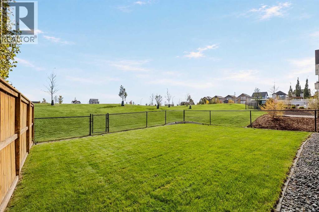 27 Mahogany Crescent SE, Calgary, Alberta, T3M2K6 — thumbnail 7