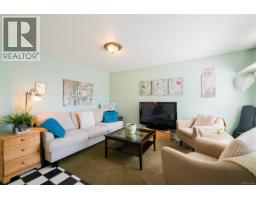 660 Albert St, Nanaimo, BC V9R2W4 Photo 10