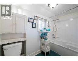 660 Albert St, Nanaimo, BC V9R2W4 Photo 17