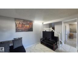 1754 Lakewood Rd S Nw, Edmonton, AB T6K3B6 Photo 10