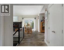 4006 Coachwood Close, Coldstream, BC V1B3Y4 Photo 27