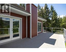 4006 Coachwood Close, Coldstream, BC V1B3Y4 Photo 43