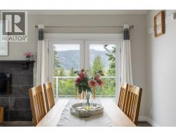 4006 Coachwood Close, Coldstream, BC V1B3Y4 Photo 31