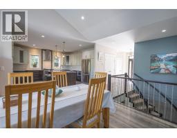4006 Coachwood Close, Coldstream, BC V1B3Y4 Photo 30