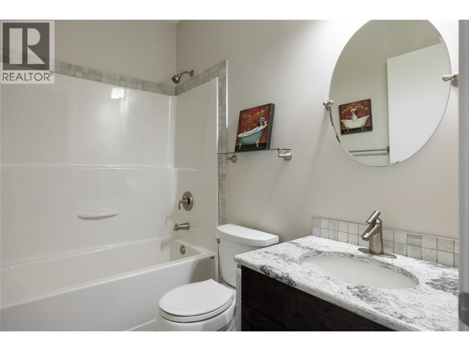 4006 Coachwood Close - Image 49