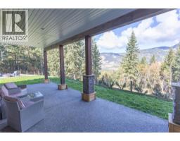 4006 Coachwood Close, Coldstream, BC V1B3Y4 Photo 65