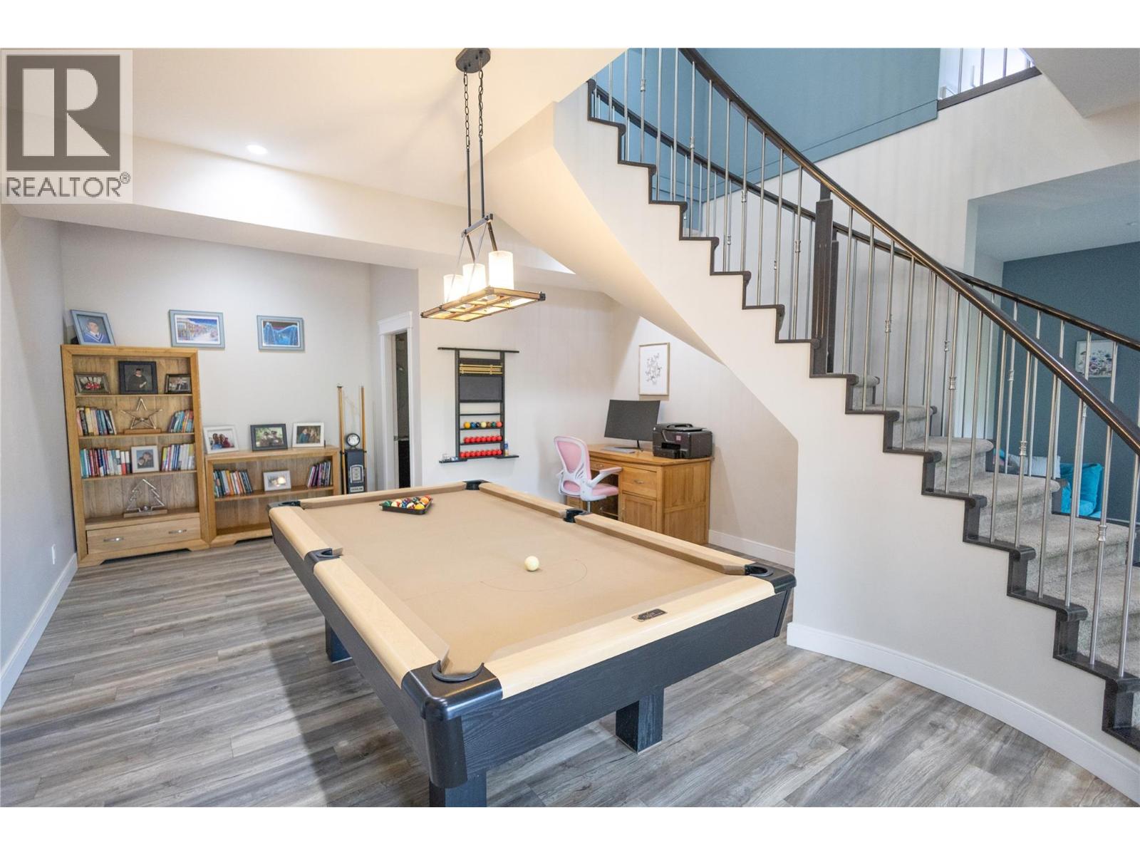4006 Coachwood Close - Image 53