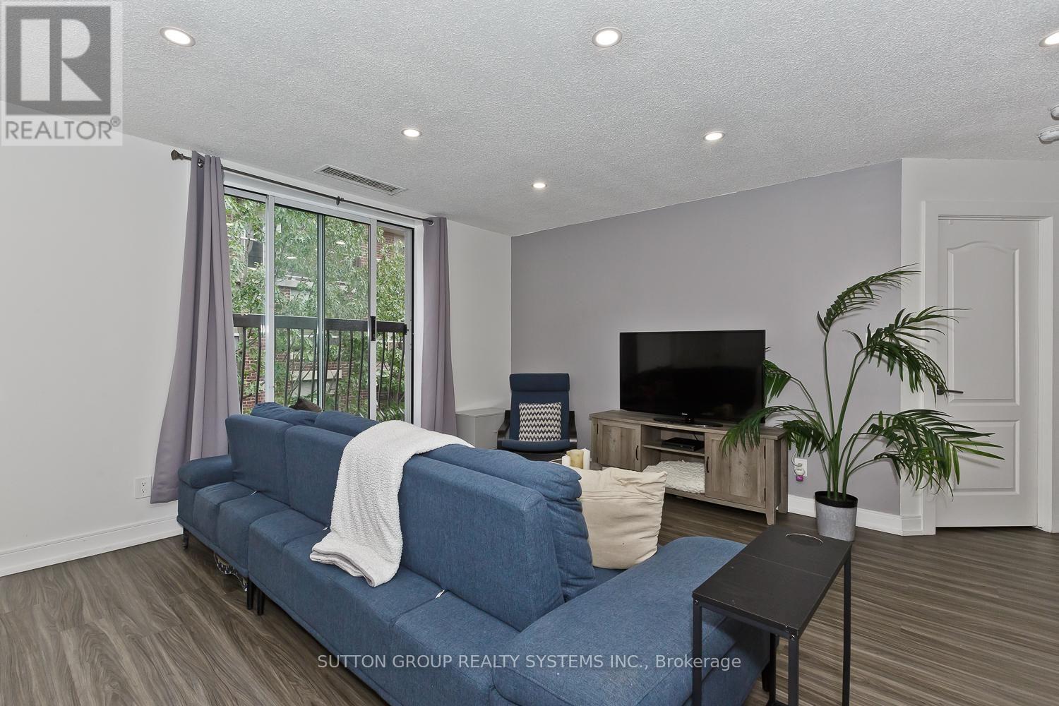 #311 4198 DUNDAS STREET W - 26