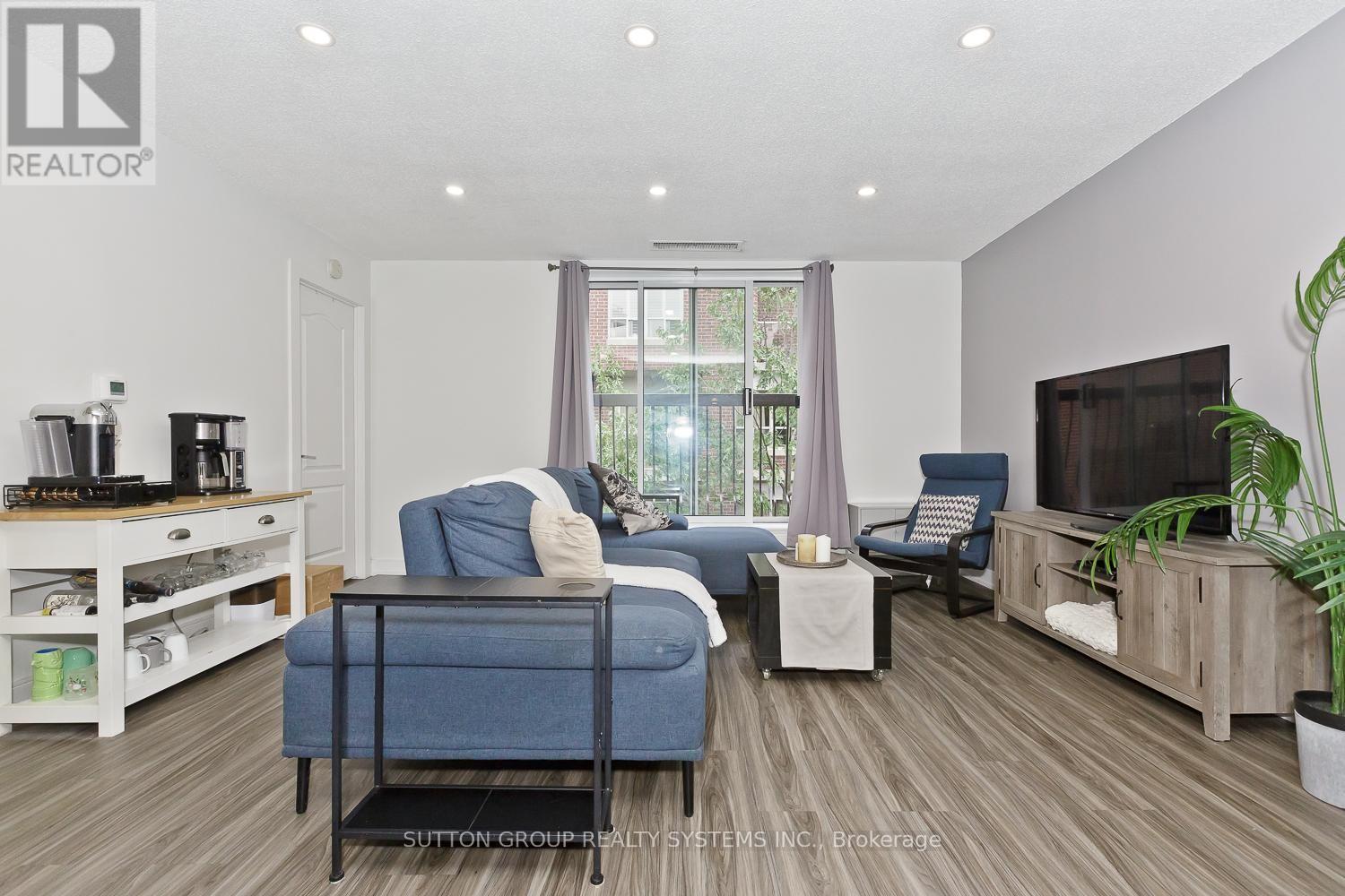 #311 4198 DUNDAS STREET W - Image 35